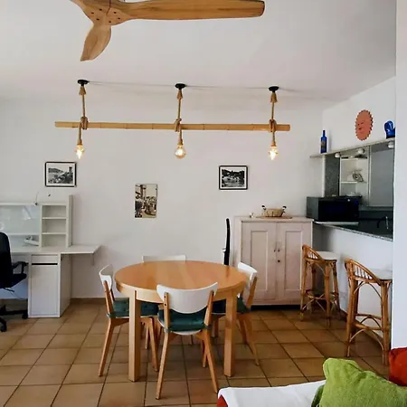 Too Menuda By Interhome