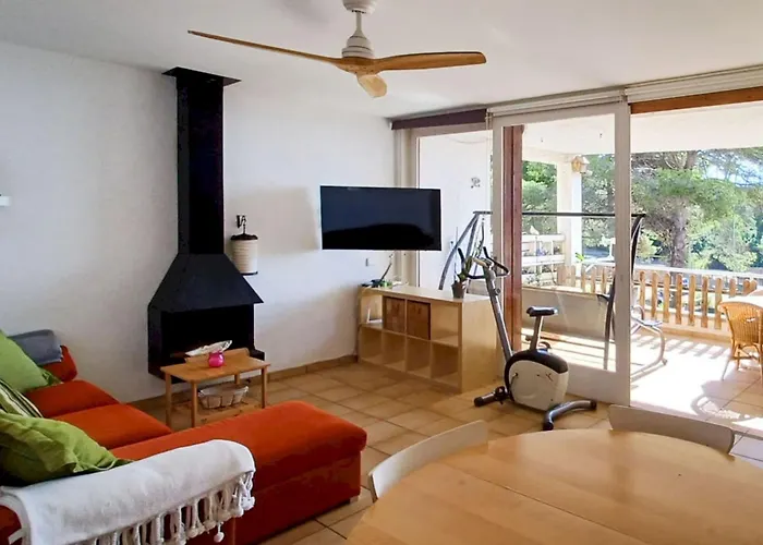 Too Menuda By Interhome