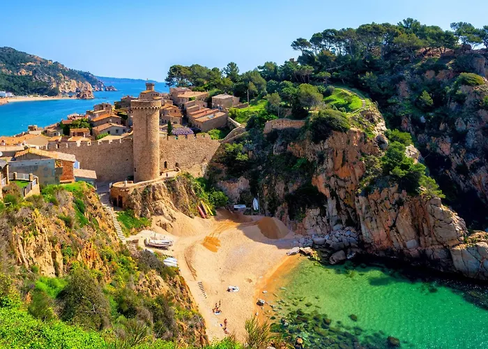 Too Menuda By Interhome